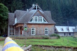 obr�zek: pict0072.jpg; rozli�en�: 299 � 200 px; velikost 14 kb;